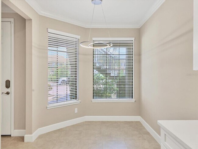 Building Photo - 13604 Messina Loop