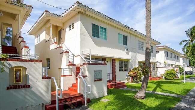 Building Photo - 1205 Marseille Dr