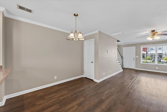 Building Photo - 343 Sam Houston Cir