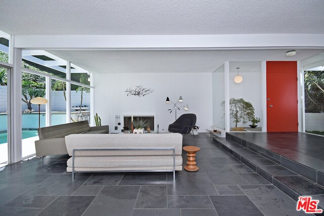 Building Photo - 3433 Shernoll Pl