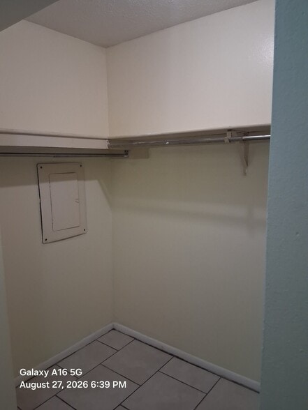 Building Photo - 3139 Addison St