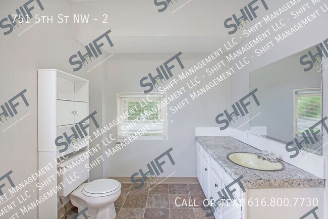 Building Photo - 751 5th St NW