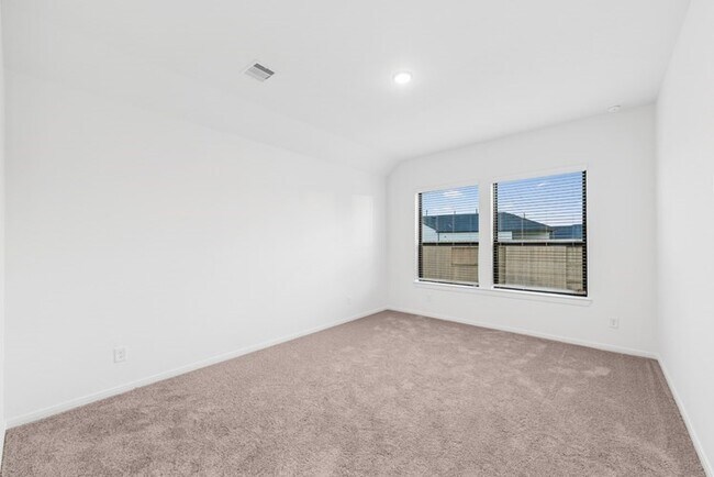 Building Photo - 326 Prairie Warbler St