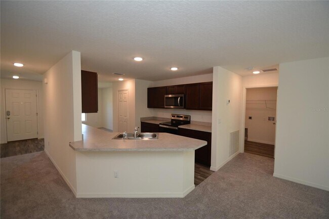 Building Photo - 93 Panorama Dr
