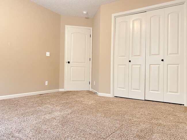 Building Photo - Move in Special. Beautiful & Nearly new SW Chalco area 4 bed Two Story.