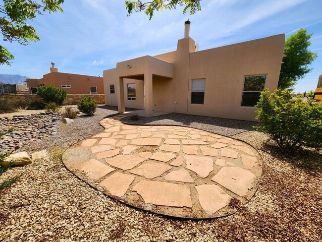 Building Photo - 5859 Habanero Dr