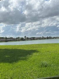 Building Photo - 17798 SW 139th Ct