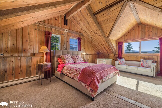 Building Photo - 575 Targhee Towne Rd