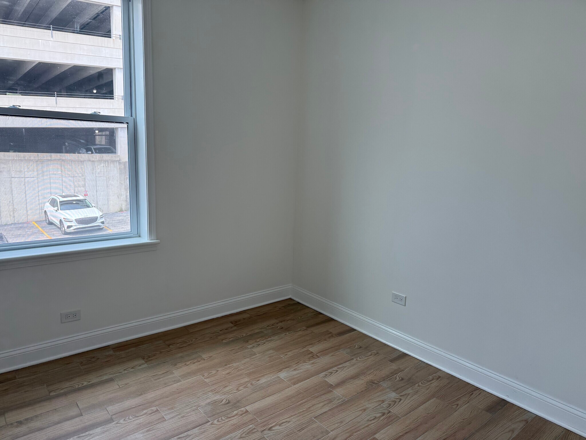 Building Photo - 222 N Genesee St