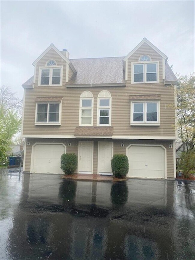 Building Photo - 96 North St