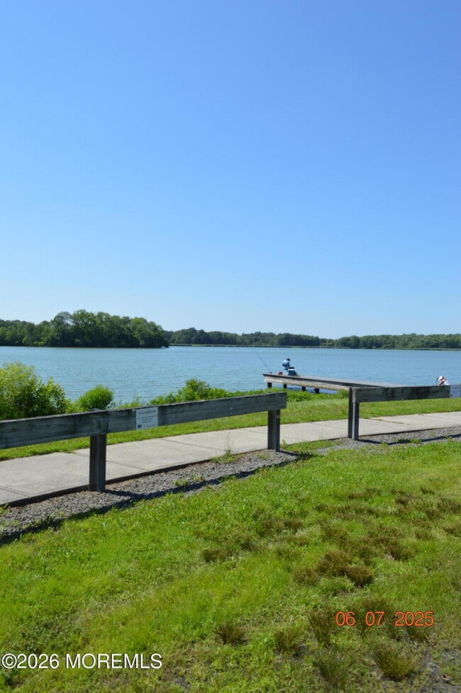 Building Photo - 14 Homestead Ln