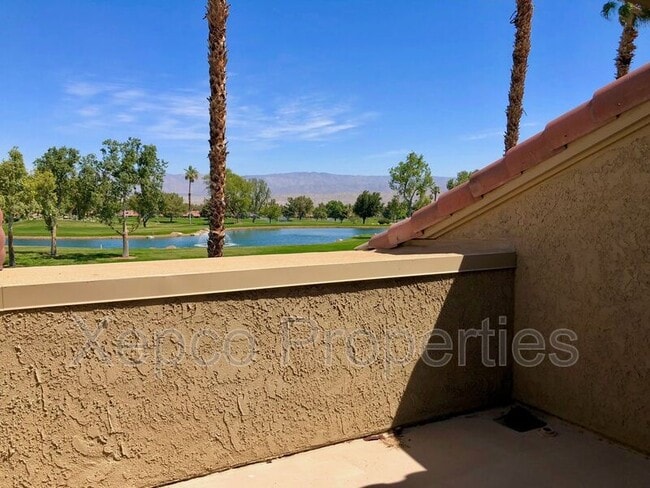Building Photo - 77642 Woodhaven Dr S