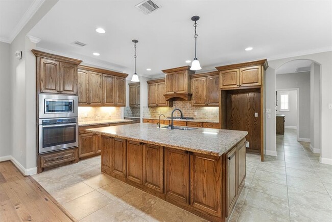 Building Photo - 4857 Dutton Lake Dr