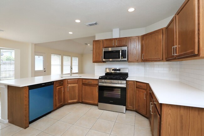 Building Photo - 14215 Cypress Valley Dr