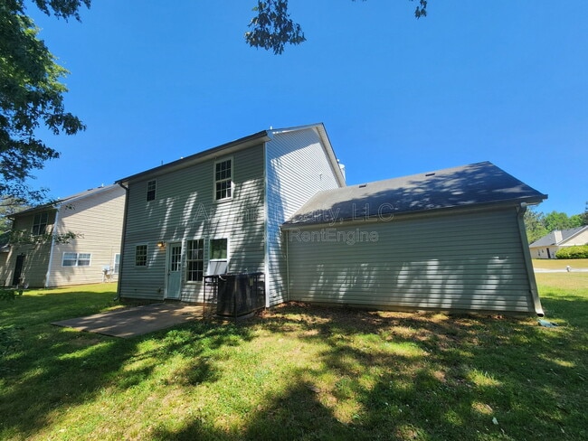 Building Photo - 5477 Denny Dr