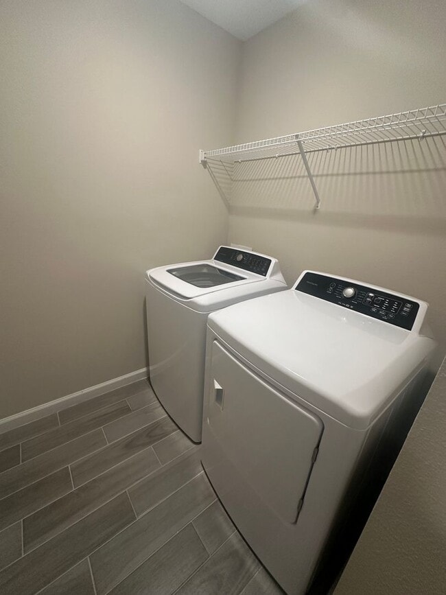 Building Photo - Pet Friendly, St. Johns Beach Walk Townhouse, Amazing Amenities