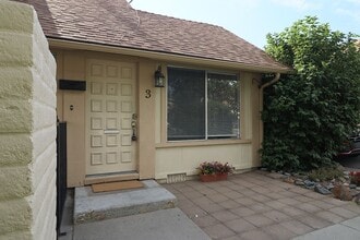 Building Photo - 3 Condor Cir