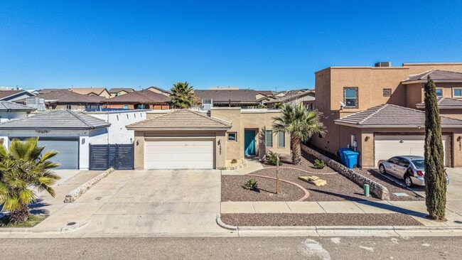 Building Photo - Eastside Beautiful 3 bed/2 baths for RENT