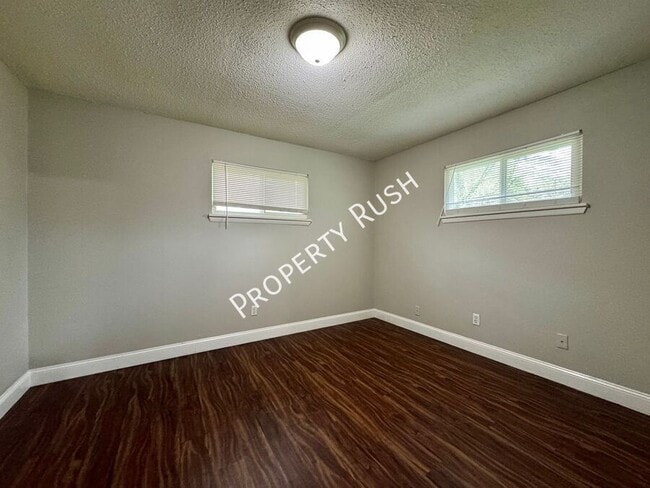 Building Photo - 6303 Walden Ave