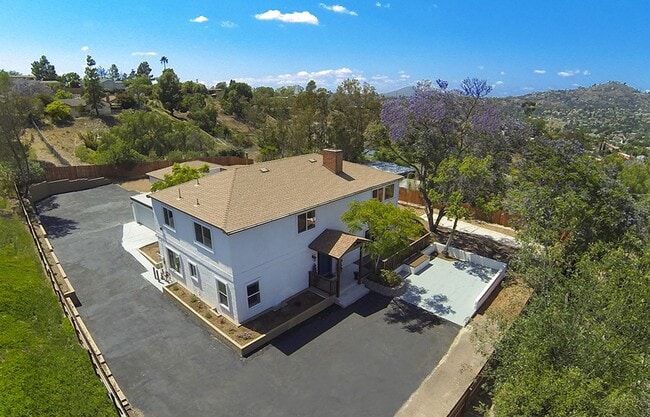 Building Photo - Barcelona Ridge Estates