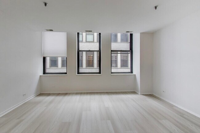 Building Photo - 780 S Federal St