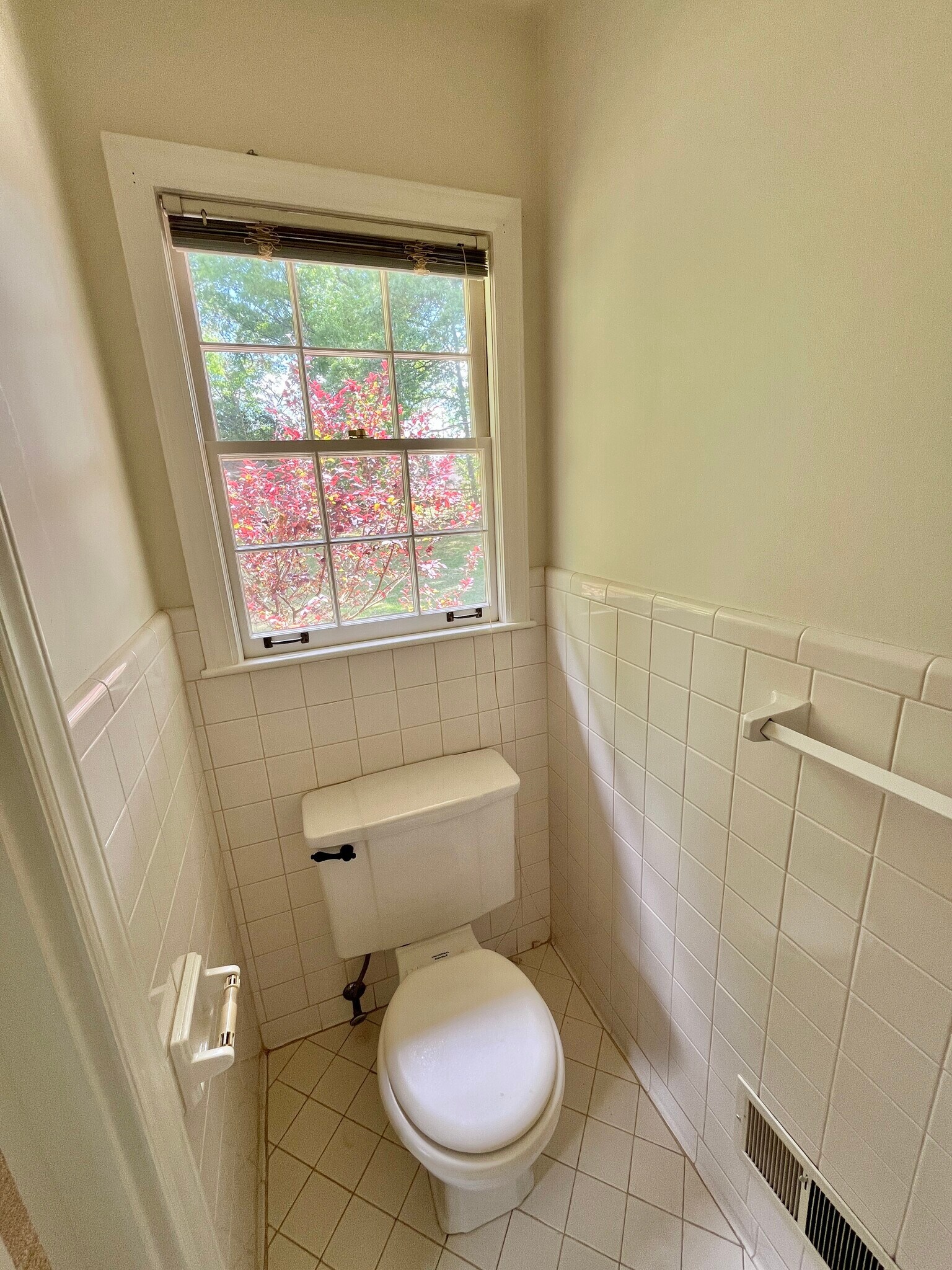 Building Photo - 7113 Rockcliff Ct