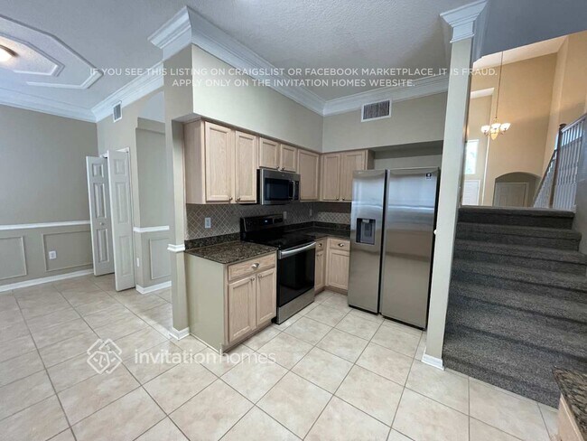 Building Photo - 18221 Sandy Pointe Dr