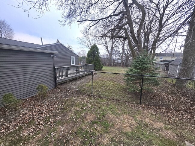 Building Photo - 4582 Maiden Ln