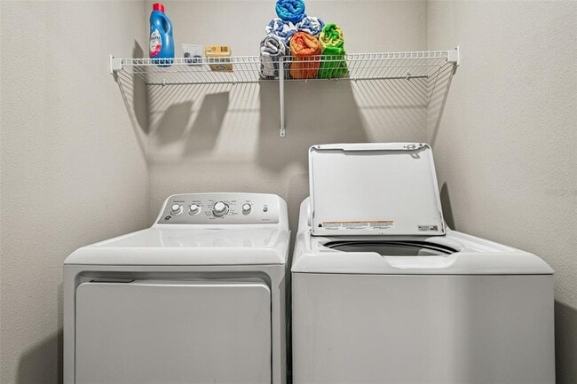 Building Photo - 4415 Globe Thistle Dr