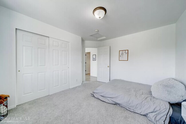 Building Photo - 2766 W Loire Dr