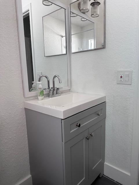 Building Photo - 1616 NW 5th St