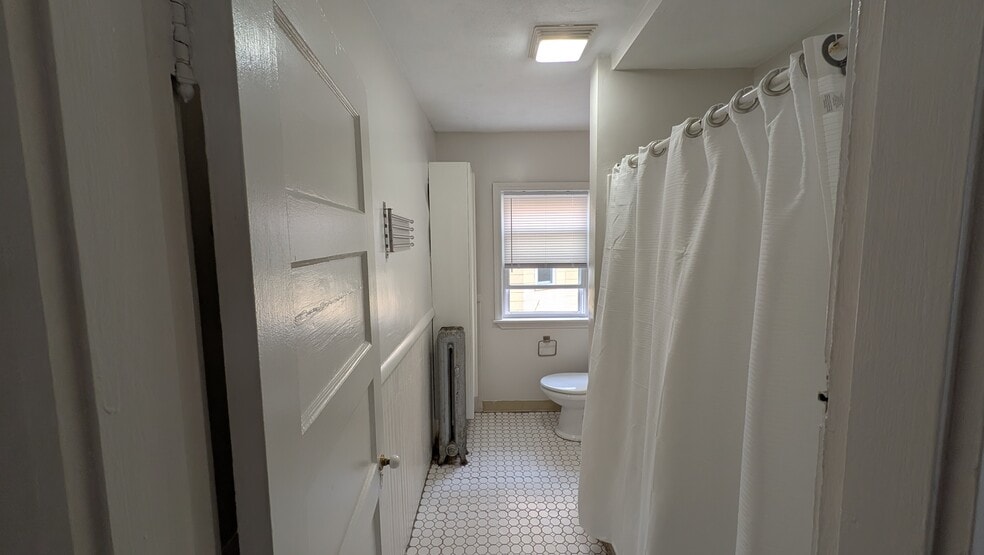 Building Photo - 294 Boston Ave