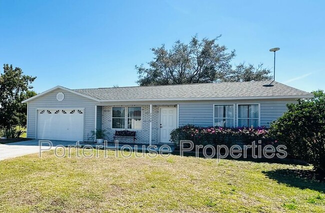 Primary Photo - 7098 Alamanda Blvd W