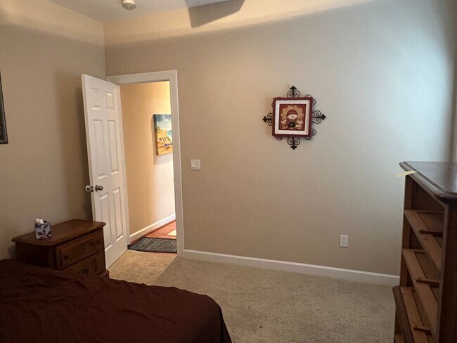 Building Photo - Baynard Park