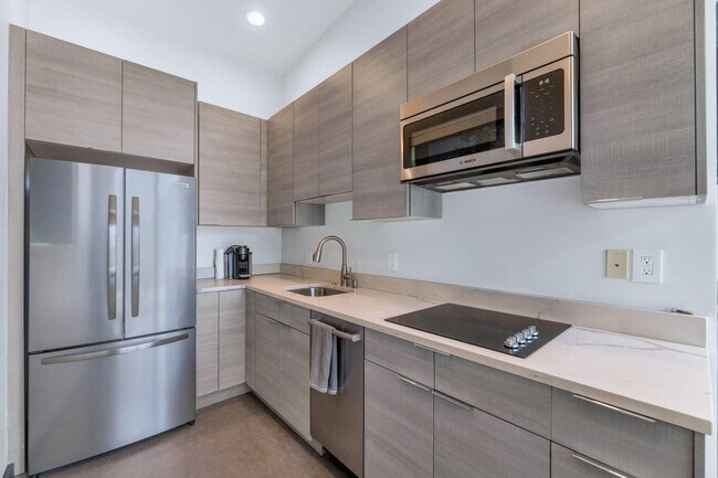 Building Photo - 4912 N 45th St