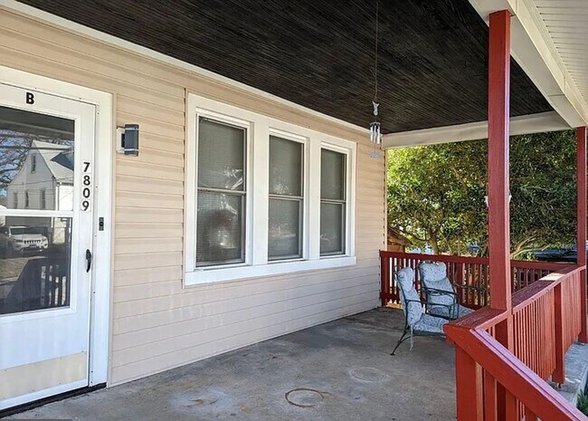 Building Photo - 7809 Wilson Ave