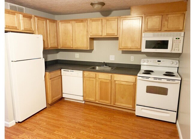 Primary Photo - 525 Lowell Ave