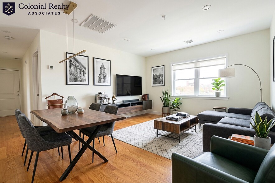 Building Photo - 15 Kelley Ct