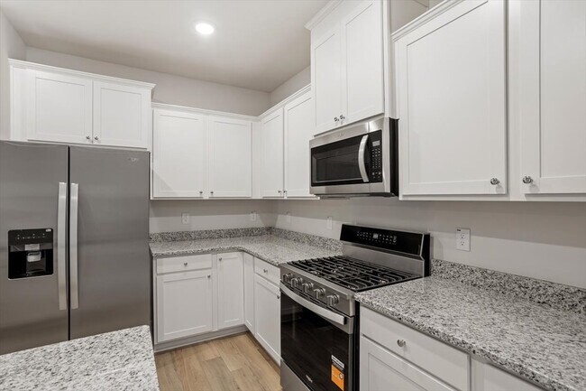 Building Photo - 103 Verlands Way