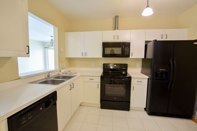Building Photo - 3 br, 2 bath House - 522 Villa Del Sol Cir...