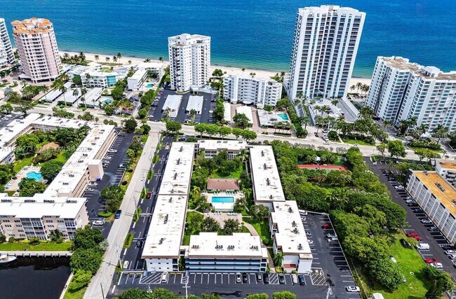 Building Photo - 1501 S Ocean Blvd