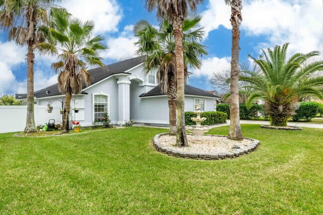 Building Photo - 1651 Hawkins Cove Dr W