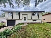 Building Photo - Move-In Ready Home with Stylish Upgrades i...