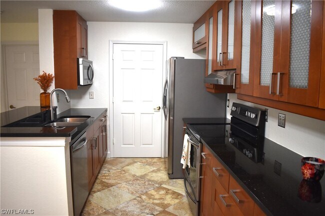 Building Photo - 14870 Pleasant Bay Ln