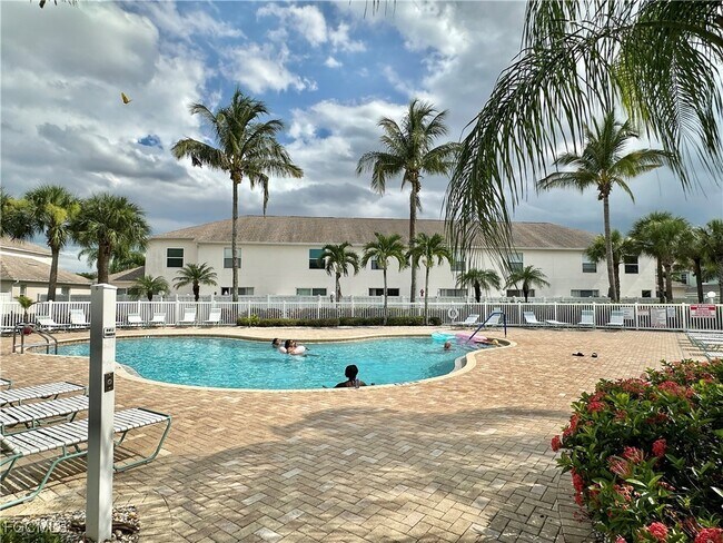 Primary Photo - 3627 Pine Oak Cir