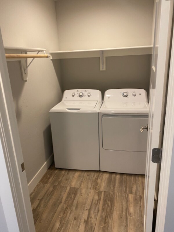 Building Photo - 1200 Glider Ln