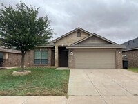 Building Photo - 9914 Rainbow Dr