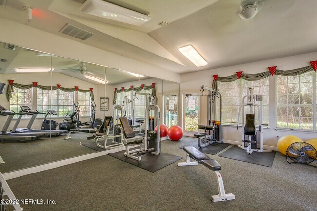 Building Photo - 230 Colima Ct
