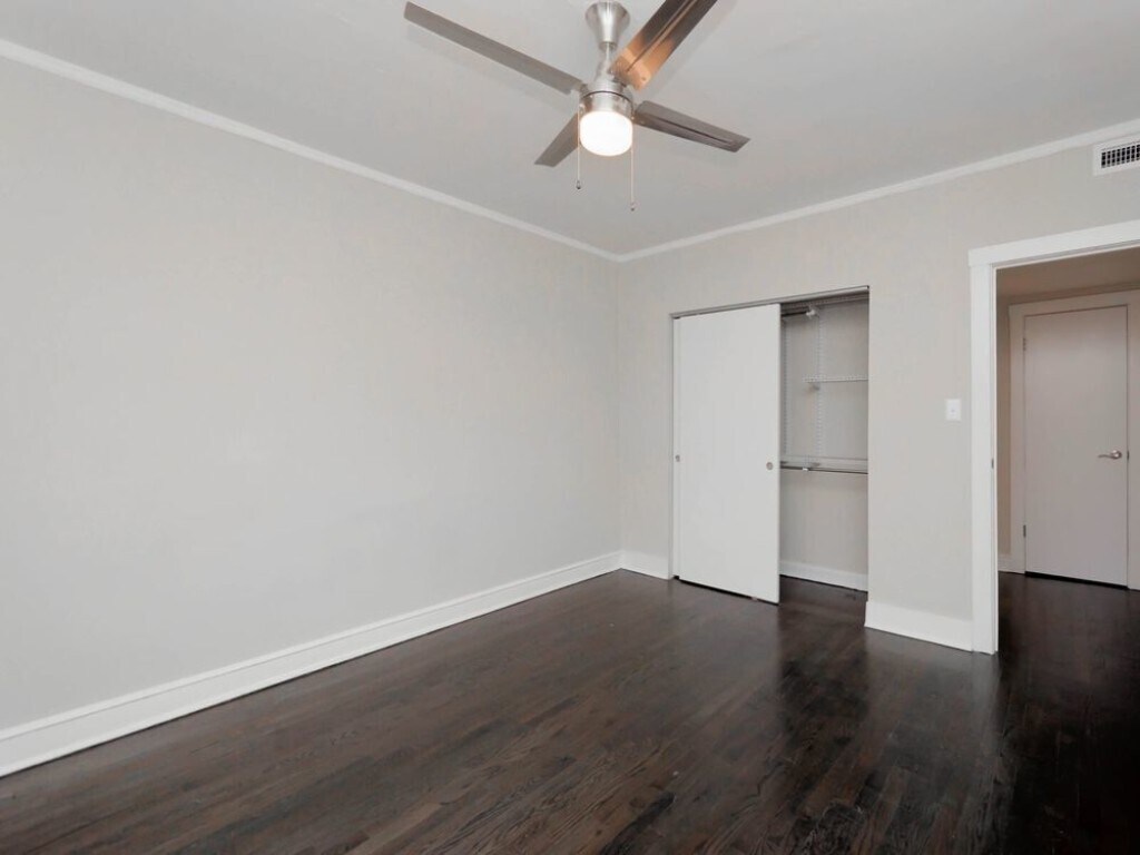 Building Photo - 3251 N Damen Ave