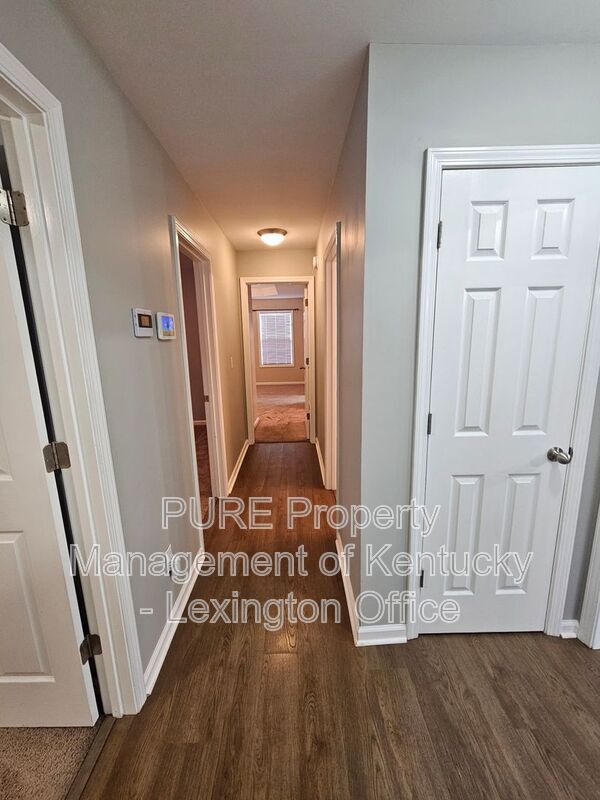 Building Photo - 688 Estrella Dr